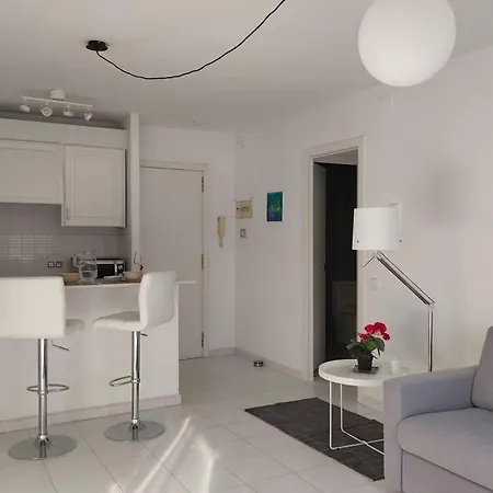 White Penthouse - Atico Para 2 Centro De * سيدجيس