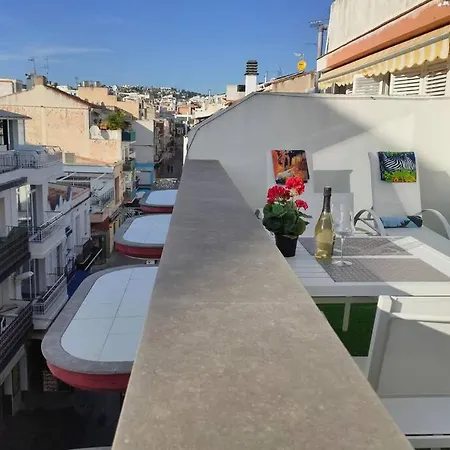 White Penthouse - Atico Para 2 Centro De سيدجيس